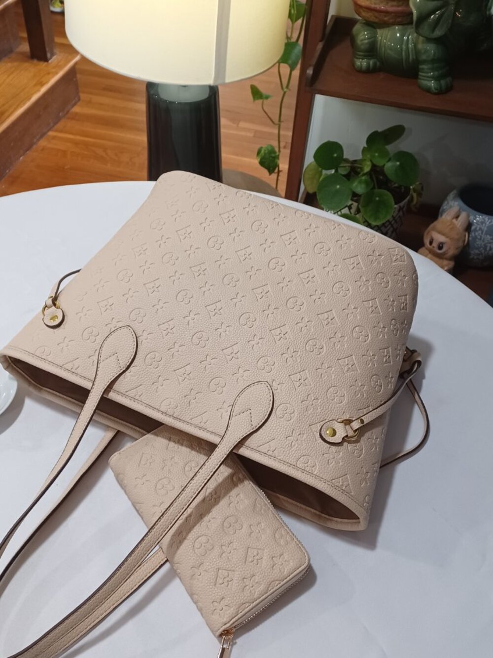 MilaKate Stylish Neutral Everyday Tote Bag + Wallet. 8096BGS - Picture 9 of 10